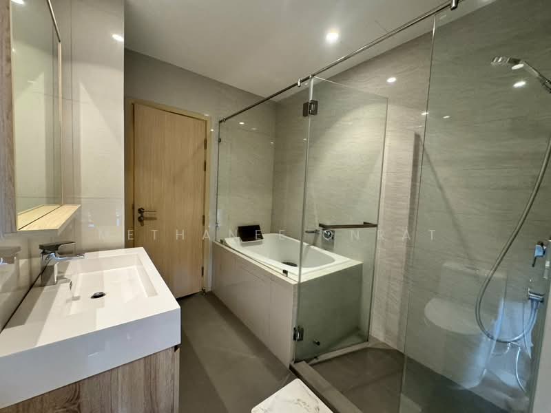 Maru Ekkamai 2, Bangkok, 70-5 Sukhumvit 63 Road, Phra Kanong Nua, Watthana, Bangkok, 2 Bedrooms, 59 sqm, Condo For Rent, by Methanee Onrat, 500154110 - DDproperty.com