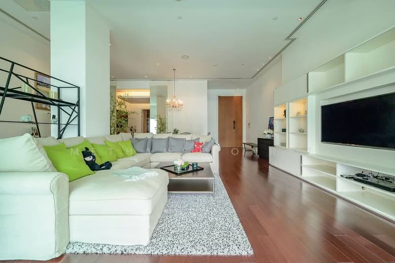Le Raffine Sukhumvit 39, Bangkok, Soi Sukhumvit 39, Khlong Tan Nua, Watthana, Bangkok, 3 Bedrooms, 237 sqm, Condo For Rent, by Methanee Onrat, 500154116 - DDproperty.com