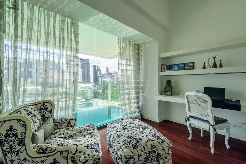 Le Raffine Sukhumvit 39, Bangkok, Soi Sukhumvit 39, Khlong Tan Nua, Watthana, Bangkok, 3 Bedrooms, 237 sqm, Condo For Rent, by Methanee Onrat, 500154116 - DDproperty.com