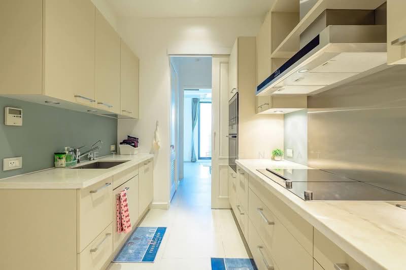 Le Raffine Sukhumvit 39, Bangkok, Soi Sukhumvit 39, Khlong Tan Nua, Watthana, Bangkok, 3 Bedrooms, 237 sqm, Condo For Rent, by Methanee Onrat, 500154116 - DDproperty.com