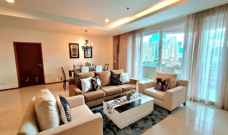 Piyathip Place, Bangkok, 24 Soi Prommitr, Khlong Tan Nua, Watthana, Bangkok, 3 Bedrooms, 289 sqm, Condo For Rent, by Jetsada Theamphet, 500154164 - DDproperty.com