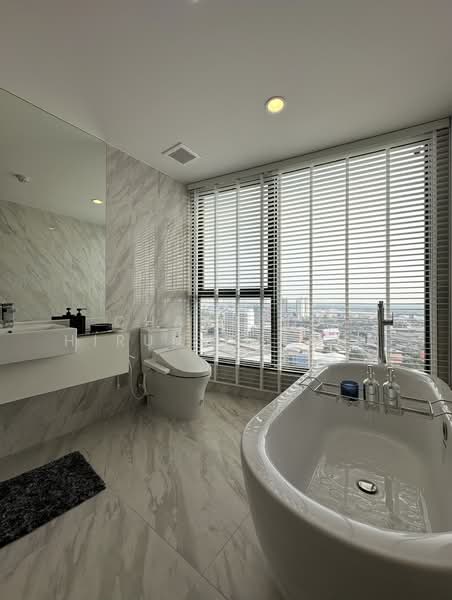 Coco Parc, Bangkok, 1150 Rama 4 Road, Khlong Toei, Khlong Toei, Bangkok, 2 Bedrooms, 89 sqm, Condo For Sale, by Chanatda Hirunyalekha, 500154170 - DDproperty.com