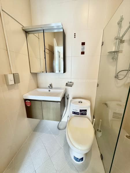 ขายด่วนบ้านแฝด ศรีราชา-หนองยายบู่ แต่งครบ พร้อมอยู่, Chon Buri (Pattaya), Surasak, Si Racha, Chon Buri (Pattaya), 3 Bedrooms, 120 sqm, Semi-Detached House (Twin House) For Sale, by Dusit Saengfa, 500154178 - DDproperty.com