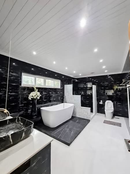 ขายบ้านพร้อมที่ดินกว้างขวาง ที่มาบประชัน พัทยาตะวันออก, ชลบุรี, บางละมุง, บางละมุง, ชลบุรี, 1,224 ตร.ม., บ้านเดี่ยว ขาย, โดย PLC Real Estate, 500154179 - DDproperty.com