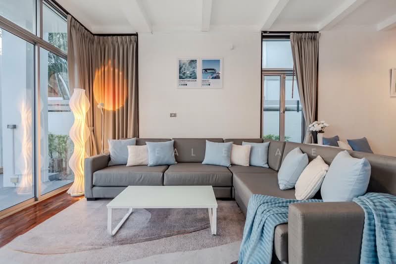 Pool Villa with Sea View for Rent in Jomtien Beach, Chon Buri (Pattaya), Bang Lamung, Bang Lamung (Pattaya), Chon Buri (Pattaya), 4 Bedrooms, 400 sqm, Villa For Rent, by PLC Real Estate, 500154182 - DDproperty.com