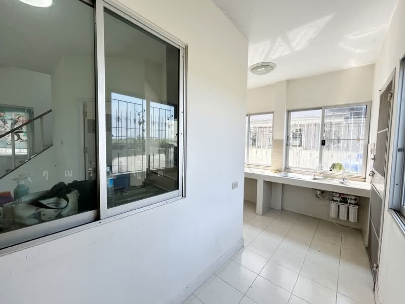 Baan Thanyapirom Rangsit-Klong 10 : บ้านธัญญาภิรมย์ รังสิต-คลอง 10, ปทุมธานี, ถนนรังสิต-นครนายก, บึงสนั่น, ธัญบุรี, ปทุมธานี, 122 ตร.ม., บ้านเดี่ยว ขาย, โดย คุณวิญญุดา เหล่าสันน์, 500154184 - DDproperty.com