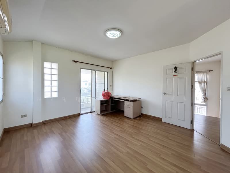 Baan Thanyapirom Rangsit-Klong 10 : บ้านธัญญาภิรมย์ รังสิต-คลอง 10, ปทุมธานี, ถนนรังสิต-นครนายก, บึงสนั่น, ธัญบุรี, ปทุมธานี, 122 ตร.ม., บ้านเดี่ยว ขาย, โดย คุณวิญญุดา เหล่าสันน์, 500154184 - DDproperty.com