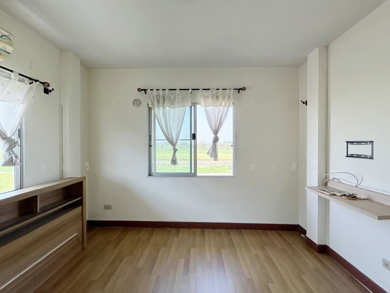 Baan Thanyapirom Rangsit-Klong 10, Pathum Thani, Rangsit-Nakhon Nayok Road, Bung Sanan, Thanyaburi, Pathum Thani, 3 Bedrooms, 122 sqm, Single Detached House For Sale, by คุณวิญญุดา เหล่าสันน์, 500154184 - DDproperty.com