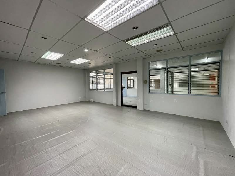 For Rent, Office/Warehouse/Residence., Bangkok, Thung Wat Don, Sathon, Bangkok, , 2,000 sqm, Office Space For Rent, by ณปภัช ธวงค์ไพ, 500154212 - DDproperty.com