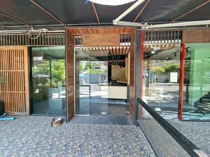 พื้นที่ให้เช่า ทองหล่อ สุขุมวิท : Space for rent in Thonglor, Sukhumvit., กรุงเทพ, คลองตันเหนือ, วัฒนา, กรุงเทพ, 185 ตร.ม., พื้นที่ขายของ ให้เช่า, โดย TOAH T., 500154218 - DDproperty.com