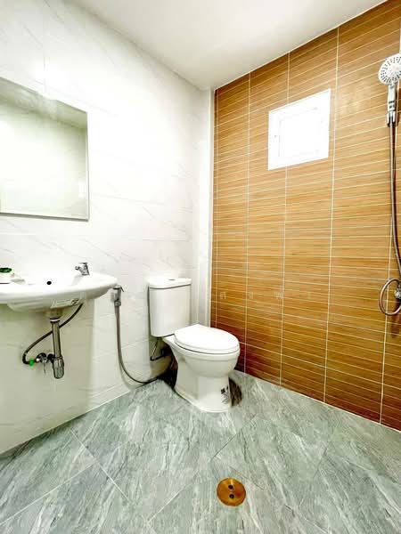 ขายทาวน์โฮมรีโนเวทใหม่ ม.แสนปรีดา2 ห้วยเล็ก แหลมฉบัง ศรีราชา, ชลบุรี, ทุ่งสุขลา, ศรีราชา, ชลบุรี, 100 ตร.ม., ทาวน์เฮ้าส์ ขาย, โดย ดุสิต แสงฟ้า, 500154219 - DDproperty.com