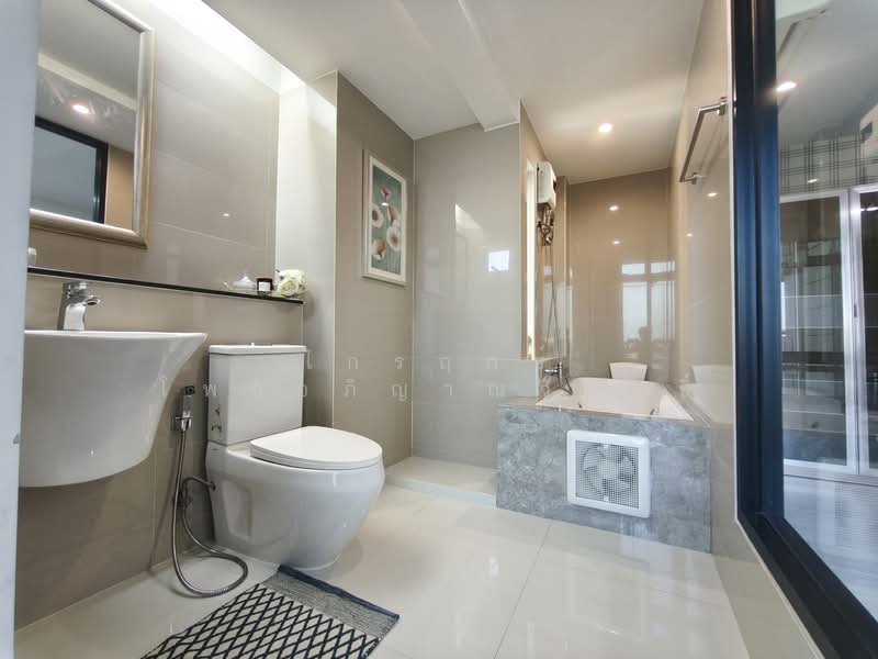 The Lake Condominium, Nonthaburi, 1 Bond St, Bang Phut, Pak Kret, Nonthaburi, 3 Bedrooms, 108 sqm, Condo For Sale, by ไกรฤกษ์ โพธิอภิญาณวิสุทธิ์, 500154230 - DDproperty.com