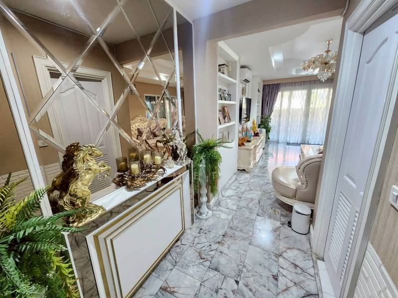 Single house Rama 9 Soi 43 near The Nine Rama 9, Bangkok, พระราม9 ซอย43, Suan Luang, Suan Luang, Bangkok, 6 Bedrooms, 704 sqm, Single Detached House For Sale, by Wanida Dechametarkul, 500154249 - DDproperty.com