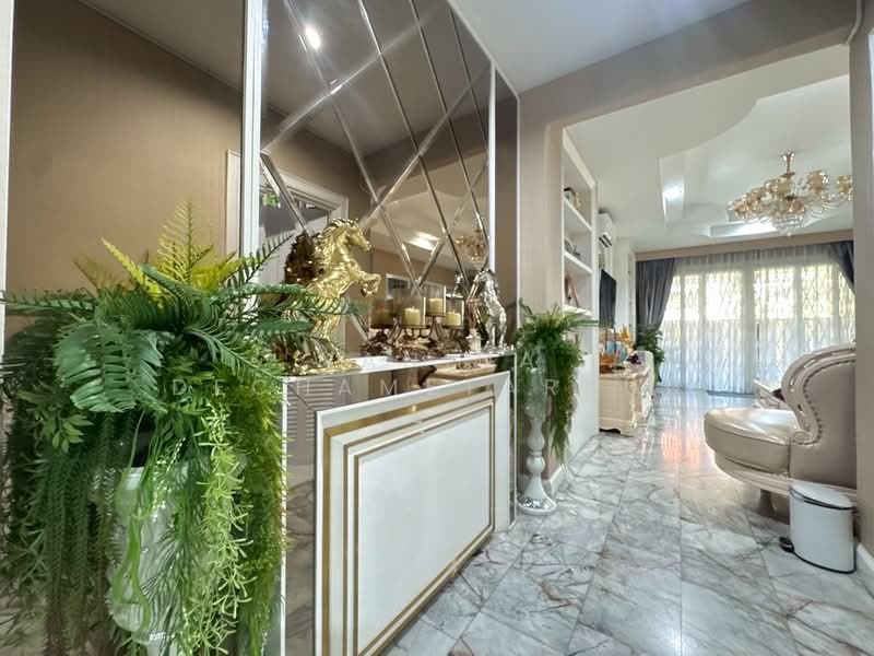 Single house Rama 9 Soi 43 near The Nine Rama 9, Bangkok, พระราม9 ซอย43, Suan Luang, Suan Luang, Bangkok, 6 Bedrooms, 704 sqm, Single Detached House For Sale, by Wanida Dechametarkul, 500154249 - DDproperty.com