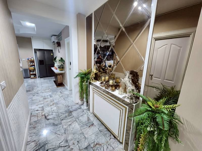 Single house Rama 9 Soi 43 near The Nine Rama 9, Bangkok, พระราม9 ซอย43, Suan Luang, Suan Luang, Bangkok, 6 Bedrooms, 704 sqm, Single Detached House For Sale, by Wanida Dechametarkul, 500154249 - DDproperty.com