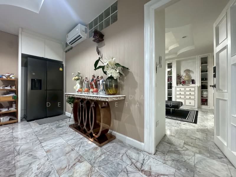 Single house Rama 9 Soi 43 near The Nine Rama 9, Bangkok, พระราม9 ซอย43, Suan Luang, Suan Luang, Bangkok, 6 Bedrooms, 704 sqm, Single Detached House For Sale, by Wanida Dechametarkul, 500154249 - DDproperty.com