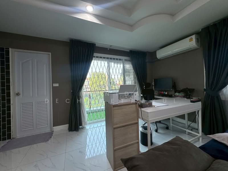 Single house Rama 9 Soi 43 near The Nine Rama 9, Bangkok, พระราม9 ซอย43, Suan Luang, Suan Luang, Bangkok, 6 Bedrooms, 704 sqm, Single Detached House For Sale, by Wanida Dechametarkul, 500154249 - DDproperty.com