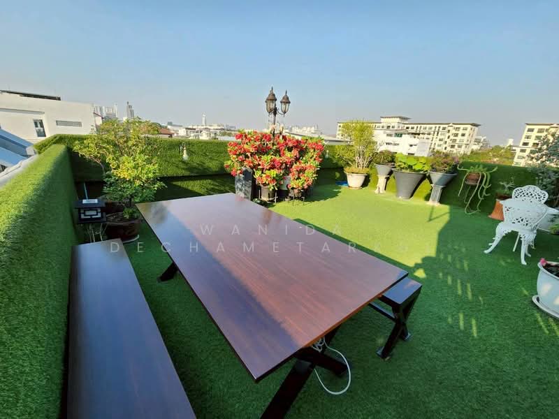 Single house Rama 9 Soi 43 near The Nine Rama 9, Bangkok, พระราม9 ซอย43, Suan Luang, Suan Luang, Bangkok, 6 Bedrooms, 704 sqm, Single Detached House For Sale, by Wanida Dechametarkul, 500154249 - DDproperty.com