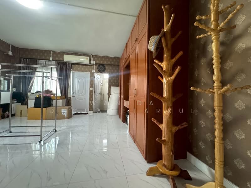 Single house Rama 9 Soi 43 near The Nine Rama 9, Bangkok, พระราม9 ซอย43, Suan Luang, Suan Luang, Bangkok, 6 Bedrooms, 704 sqm, Single Detached House For Sale, by Wanida Dechametarkul, 500154249 - DDproperty.com