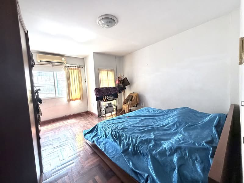 Prinyaluck Jhamjun : ปริญลักษณ์ แจ่มจันทร์, กรุงเทพ, ซอย แจ่มจันทร์, นวมินทร์, บึงกุ่ม, กรุงเทพ, 110 ตร.ม., ทาวน์เฮ้าส์ ขาย, โดย นันธิกา ศรีสุวรรณ, 500154254 - DDproperty.com