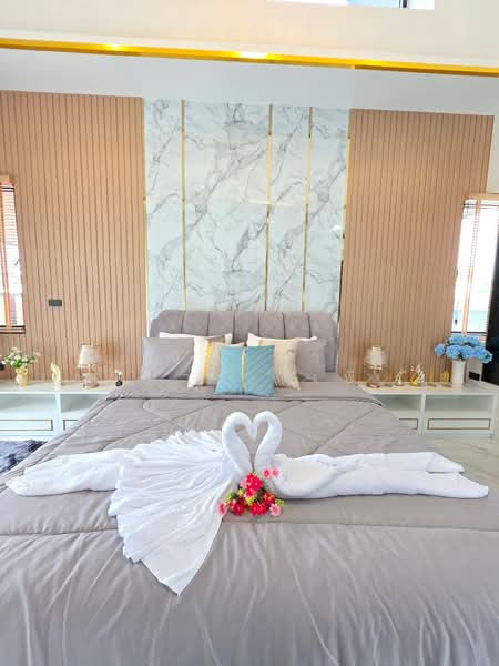 Pool Villa for sale Pong - Pattaya, Chon Buri (Pattaya), Poong, Bang Lamung (Pattaya), Chon Buri (Pattaya), 3 Bedrooms, 400 sqm, Villa For Sale, by Nichapa Phiachan, 500154261 - DDproperty.com