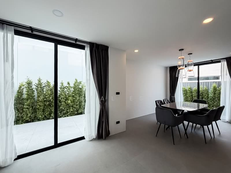 วิลล่า 3 ห้องนอนให้เช่า วงศ์อมาตย์ พัทยาเหนือ, ชลบุรี, บางละมุง, บางละมุง, ชลบุรี, 220 ตร.ม., วิลล่า ให้เช่า, โดย PLC Real Estate, 500154265 - DDproperty.com