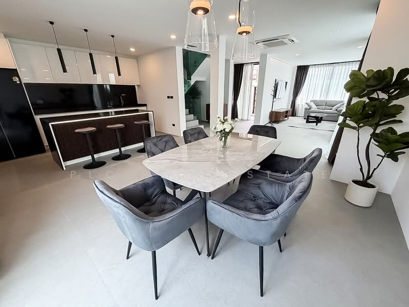 วิลล่า 3 ห้องนอนให้เช่า วงศ์อมาตย์ พัทยาเหนือ, ชลบุรี, บางละมุง, บางละมุง, ชลบุรี, 220 ตร.ม., วิลล่า ให้เช่า, โดย PLC Real Estate, 500154265 - DDproperty.com