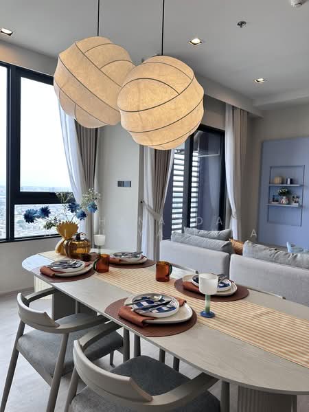 Reference Sathorn-Wongwianyai, Bangkok, Krung Thonburi 2 Alley, Bang Lam Phu Lang, Khlong San, Bangkok, 2 Bedrooms, 68 sqm, Condo For Sale, by Chanatda Hirunyalekha, 500154271 - DDproperty.com