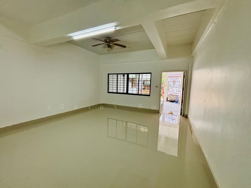 ทาวน์เฮ้า หน้า มอ, สงขลา, คอหงส์, หาดใหญ่, สงขลา, 130 ตร.ม., ทาวน์เฮ้าส์ ขาย, โดย ชนิดาภา กัณสุทธิ์, 500154274 - DDproperty.com