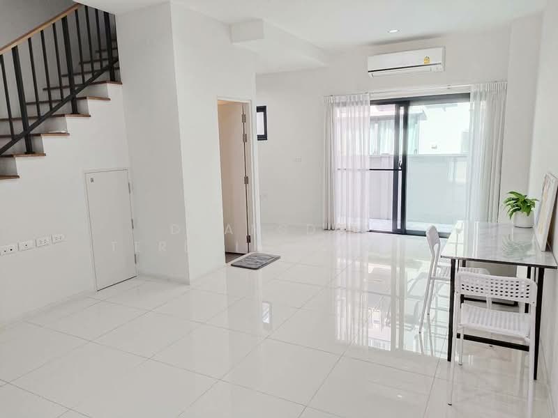 Baan Klang Muang The Edition Sathorn-Suksawat, Bangkok, Soi Suksawat 64, Bangmot, Thung Khru, Bangkok, 3 Bedrooms, 151 sqm, Townhouse For Rent, by Duangdao Terdtieanwong, 500154282 - DDproperty.com