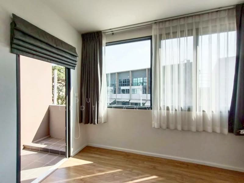 Baan Klang Muang The Edition Sathorn-Suksawat, Bangkok, Soi Suksawat 64, Bangmot, Thung Khru, Bangkok, 3 Bedrooms, 151 sqm, Townhouse For Rent, by Duangdao Terdtieanwong, 500154282 - DDproperty.com