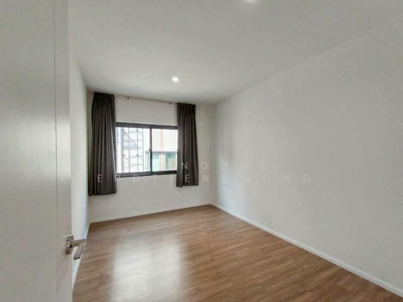 Baan Klang Muang The Edition Sathorn-Suksawat, Bangkok, Soi Suksawat 64, Bangmot, Thung Khru, Bangkok, 3 Bedrooms, 151 sqm, Townhouse For Rent, by Duangdao Terdtieanwong, 500154282 - DDproperty.com