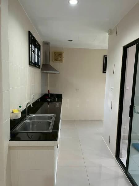 iDesign Lam Luk Ka Khlong 3, Pathum Thani, Lat Sawai, Lam Luk Ka, Pathum Thani, 3 Bedrooms, 175 sqm, Townhouse For Sale, by สรภพ ยอดไชย (สีฝุ่น), 500154293 - DDproperty.com