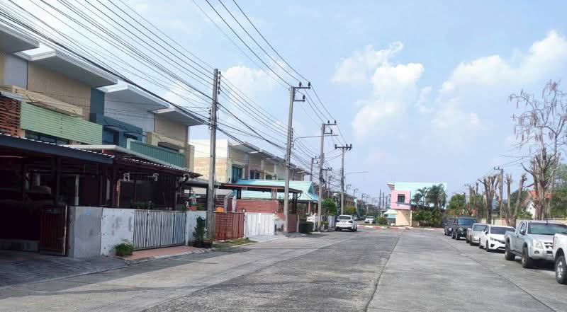 iDesign Lam Luk Ka Khlong 3 : ไอ-ดีไซน์ ลำลูกกา คลอง 3, ปทุมธานี, ลาดสวาย, ลำลูกกา, ปทุมธานี, 175 ตร.ม., ทาวน์เฮ้าส์ ขาย, โดย สรภพ ยอดไชย (สีฝุ่น), 500154293 - DDproperty.com