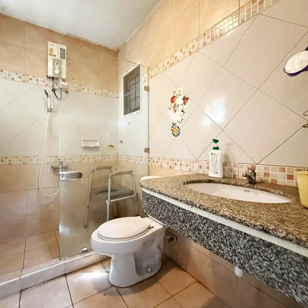 Baan Baramed, Bangkok, Soi 62, Chaloem Phrakiat Ratchakan Thi 9, Dok Mai, Prawet, Bangkok, 3 Bedrooms, 200 sqm, Single Detached House For Sale, by AJHOMECENTER (จูน)  092-696-4426, 500154305 - DDproperty.com