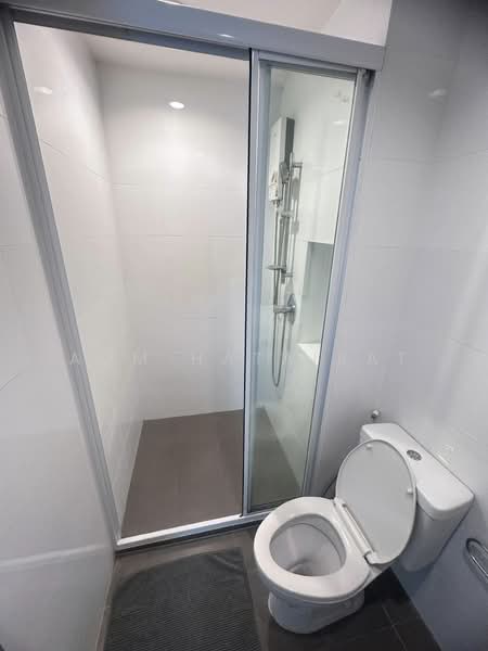 The Base Park East Sukhumvit 77, Bangkok, 99 Soi Pridi Banomyong 2, Phra Kanong Nua, Watthana, Bangkok, 1 Bedroom, 34 sqm, Condo For Rent, by Aom Hatairat, 500154315 - DDproperty.com