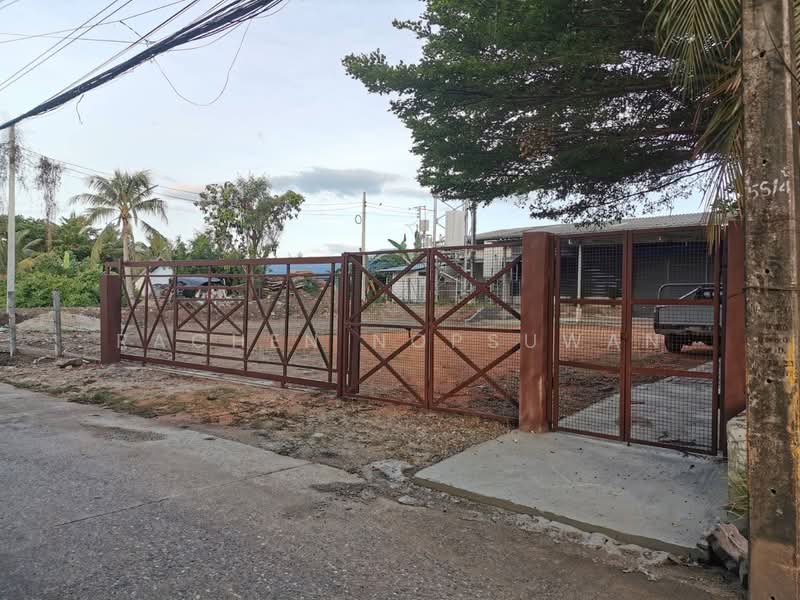 Warehouse for rent in Songkhla province. Total area 762 sq.m. Includes 1 office room. Rent: 32,000 T, Songkhla, Khao Rup Chang, Muang Songkhla, Songkhla, , 762 sqm, Warehouse/Factory For Rent, by Rachen Nopsuwan, 500154320 - DDproperty.com