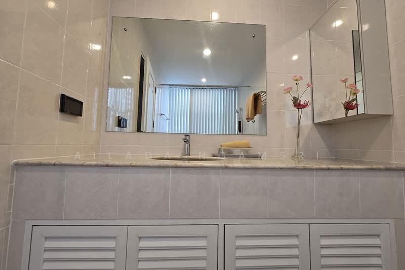 Prime Mansion One, Bangkok, Soi Sukhumvit 31, Khlongtoei Nua, Watthana, Bangkok, 3 Bedrooms, 250 sqm, Condo For Sale, by Ailada Ngamsri, 500154321 - DDproperty.com