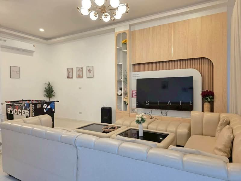 Pool Villa for Sale in Huay Yai Ready to Operate Business, Chon Buri (Pattaya), Bang Lamung, Bang Lamung (Pattaya), Chon Buri (Pattaya), 5 Bedrooms, 496 sqm, Villa For Sale, by PLC Real Estate, 500154325 - DDproperty.com