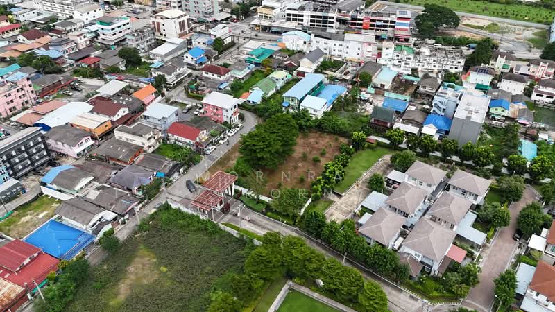 ที่ดินซอยพระยาสุเรนทร์ 21 แยก 3, กรุงเทพ, บางชัน, คลองสามวา, กรุงเทพ, 1 ตร.ม., กิจการ ขาย, โดย Amornrat Wisawakornwisit, 500154330 - DDproperty.com