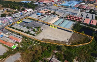 ขาย - ขาย ที่ดิน ปั๊ม PTT นิคมอุตสาหกรรม อ.ปลวกแดง จ.ระยอง เนื้อที่ 10 ไร่ แหล่งชุมชน การจราจรหนาแน่น ลูกค, ระยอง