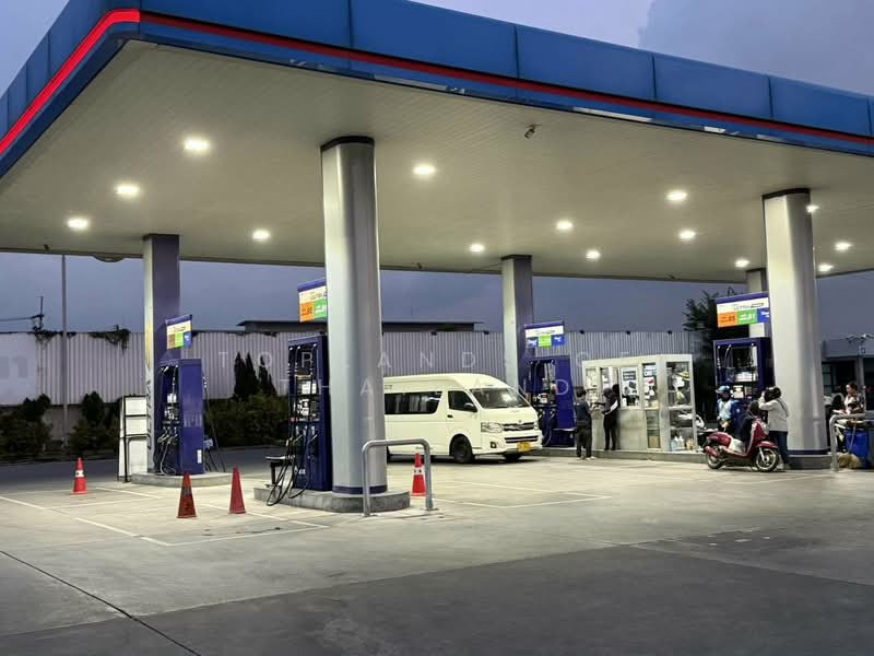 ขาย ที่ดิน ปั๊ม PTT นิคมอุตสาหกรรม อ.ปลวกแดง จ.ระยอง เนื้อที่ 10 ไร่ แหล่งชุมชน การจราจรหนาแน่น ลูกค, ระยอง, มาบยางพร, ปลวกแดง, ระยอง, 1,500 ตร.ม., กิจการ ขาย, โดย TopLands of Thailand, 500154335 - DDproperty.com