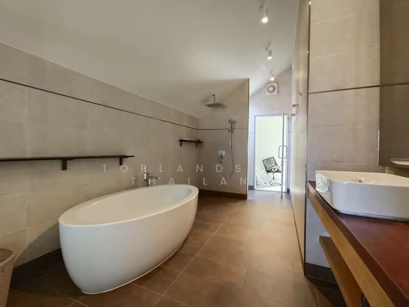 ขาย - ขาย Pool Villa เกาะช้าง (วิวทะเล หาดส่วนตัว ภูเขาล้อมรอบ) เนื้อที่ 355 ตร.วา 700 ตร.ม. +สระว่ายน้ำ, ตราด