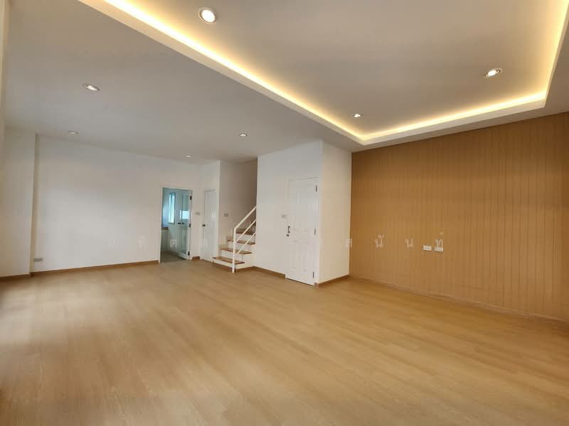 Suthawan, Nonthaburi, Bang Len, Bang Yai, Nonthaburi, 3 Bedrooms, 131 sqm, Semi-Detached House (Twin House) For Sale, by ปทิตตา กังสนันท์, 500154353 - DDproperty.com