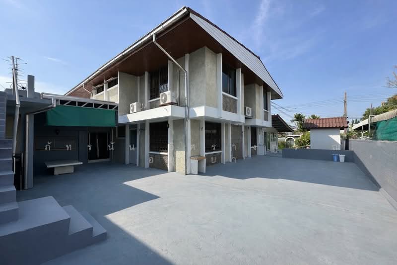 บ้านเสนานิเวศน์ 1 ซอย ประเสริฐมนูกิจ 18 ถนนเกษตร-นวมินทร์ แขวงจรเข้บัว เขตลาดพร้าว กรุงเทพมหานค, กรุงเทพ, เกษตร นวมินทร์, ลาดพร้าว, ลาดพร้าว, กรุงเทพ, 700 ตร.ม., บ้านเดี่ยว ขาย, โดย ภัทรนัน อิศรางกูร ณ อยุธยา, 500154376 - DDproperty.com