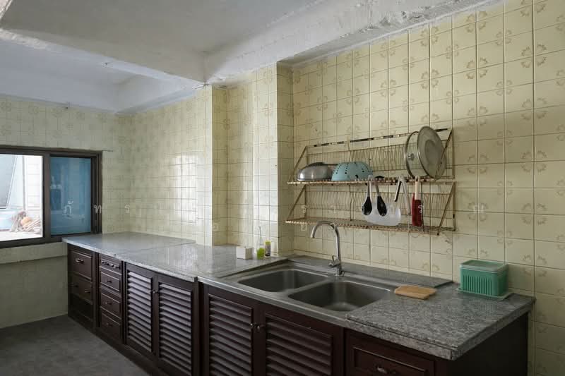 บ้านเสนานิเวศน์ 1 ซอย ประเสริฐมนูกิจ 18 ถนนเกษตร-นวมินทร์ แขวงจรเข้บัว เขตลาดพร้าว กรุงเทพมหานค, กรุงเทพ, เกษตร นวมินทร์, ลาดพร้าว, ลาดพร้าว, กรุงเทพ, 700 ตร.ม., บ้านเดี่ยว ขาย, โดย ภัทรนัน อิศรางกูร ณ อยุธยา, 500154376 - DDproperty.com