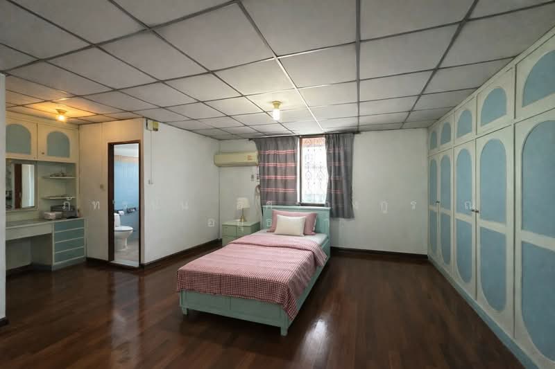 บ้านเสนานิเวศน์ 1 ซอย ประเสริฐมนูกิจ 18 ถนนเกษตร-นวมินทร์ แขวงจรเข้บัว เขตลาดพร้าว กรุงเทพมหานค, กรุงเทพ, เกษตร นวมินทร์, ลาดพร้าว, ลาดพร้าว, กรุงเทพ, 700 ตร.ม., บ้านเดี่ยว ขาย, โดย ภัทรนัน อิศรางกูร ณ อยุธยา, 500154376 - DDproperty.com