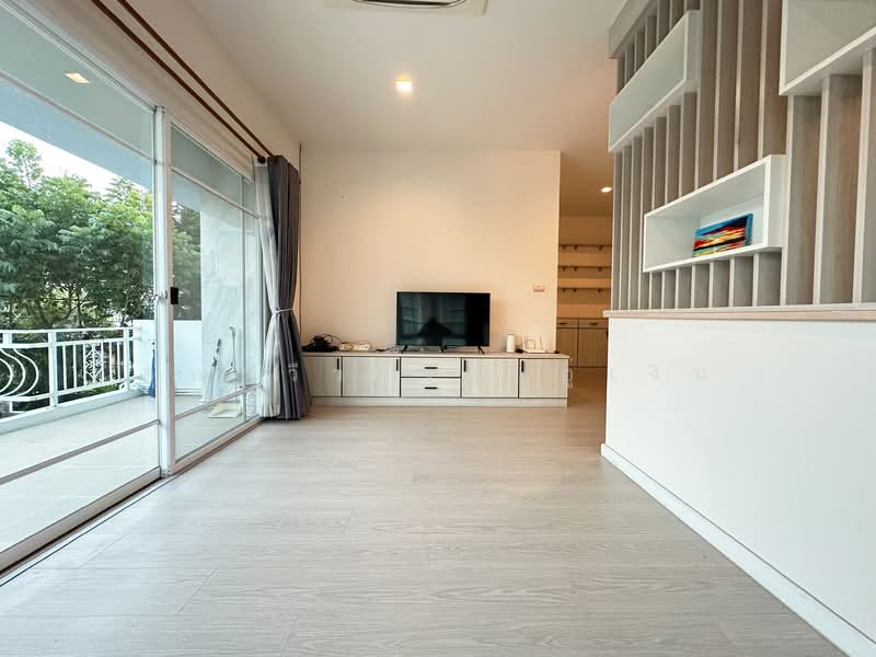 Perfect Place Ramkhamhaeng-Suvarnabhumi 3, Bangkok, Wat Arun, Bangkok Yai, Bangkok, 5 Bedrooms, 260 sqm, Single Detached House For Rent, by คุณรวีวรรณ อู่เงิน, 500154387 - DDproperty.com