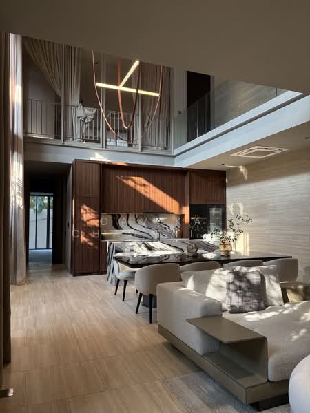 RR Riad Residence, Bangkok, Thung Maha Mek, Sathon, Bangkok, 4 Bedrooms, 1,400 sqm, Single Detached House For Sale, by Davika Chatnalin, 500154393 - DDproperty.com