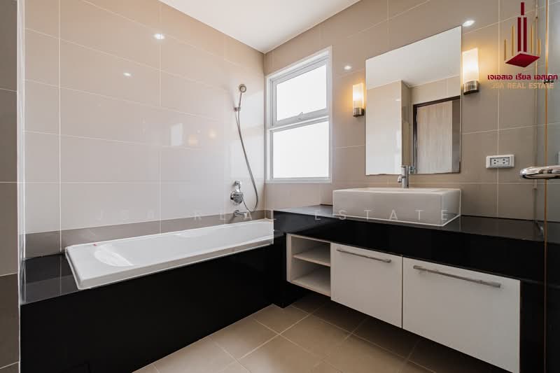 Supalai River Resort, Bangkok, 99 Charoennakhon Road, Samlae, Thon Buri, Bangkok, 3 Bedrooms, 192 sqm, Condo For Sale, by JSA REAL ESTATE, 500154402 - DDproperty.com